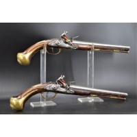 Handguns PAIRE DE LONGS PISTOLETS A SILEX de CAVALERIE par ANTOINE PENEL LE FILS vers 1750 - France XVIIIe {PRODUCT_REFERENCE} -