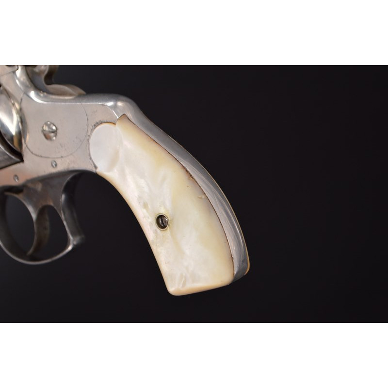 Handguns PAIRE PLAQUETTES en NACRE REVOLVER Smith et Wesson 38 - USA 19è {PRODUCT_REFERENCE} - 5