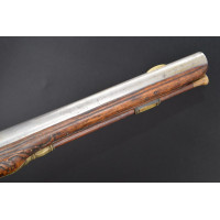 Armes de Poing PAIRE DE LONGS PISTOLETS A SILEX PAR RENOIS VERS 1740 - France XVIIIe {PRODUCT_REFERENCE} - 13