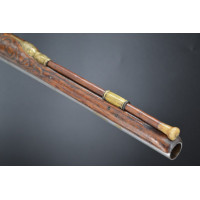 Armes de Poing PAIRE DE LONGS PISTOLETS A SILEX PAR RENOIS VERS 1740 - France XVIIIe {PRODUCT_REFERENCE} - 10