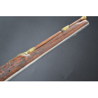 Handguns PAIRE DE LONGS PISTOLETS A SILEX PAR RENOIS VERS 1740 - France XVIIIe {PRODUCT_REFERENCE} - 15