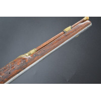 Armes de Poing PAIRE DE LONGS PISTOLETS A SILEX PAR RENOIS VERS 1740 - France XVIIIe {PRODUCT_REFERENCE} - 15