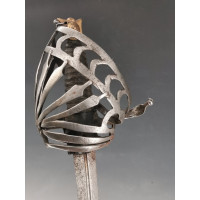 FORTE EPEE DE CAVALERIE SCHIAVONNE GARDE EN GRILLE