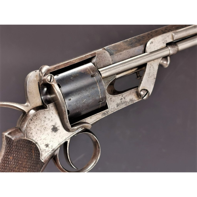 Armes de Poing REVOLVER LEMAT ET GIRARD PATENT LONDOIN Calibre 442 RF {PRODUCT_REFERENCE} - 1