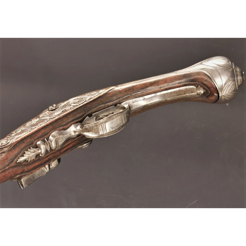 Armes de Poing PISTOLET D' ARCON à SILEX aMSTERDAM ou UTRECH vers 1680 1690 - PAYS BAS WVIIè {PRODUCT_REFERENCE} - 7