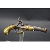 Armes de Poing PISTOLET DE POCHE par MOUTHON à ANNECY  OFFICIER DE MARINE en LAITON à Percussion 1800 - France CONSULAT PREMIER 