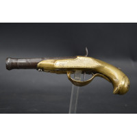 Catalogue Magasin PISTOLET DE POCHE par MOUTHON à ANNECY  OFFICIER DE MARINE en LAITON à Percussion 1800 - France CONSULAT PREMI