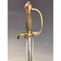 Armes Blanches FORTE EPEE DE CAVALERIE MODELE 1730 - FRANCE ENCIENNE MONARCHIE {PRODUCT_REFERENCE} - 2