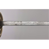 Catalogue Magasin SABRE DE CAVALERIE TROUPE Modèle 1822 Manufacture Royale Klingenthal 1823 - France Restauration {PRODUCT_REFER