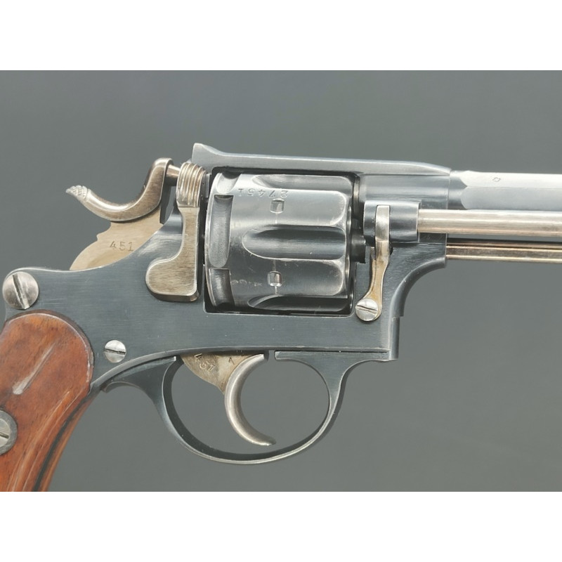 Handguns REVOLVER 1882 SUISSE CALIBRE 7,5MM Waffenfabrik Bern - Suisse XIXè {PRODUCT_REFERENCE} - 2