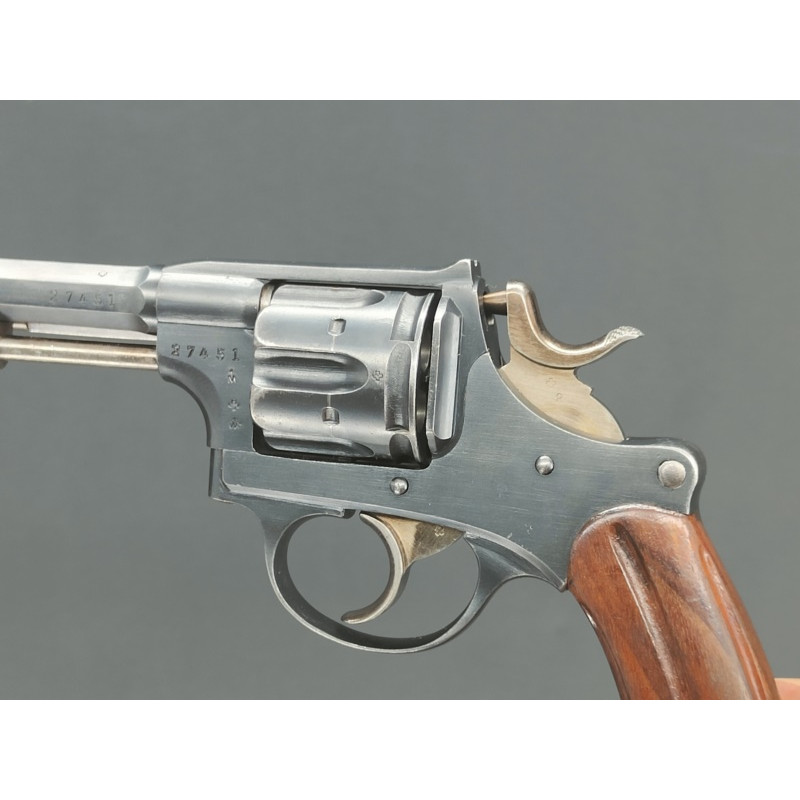 Handguns REVOLVER 1882 SUISSE CALIBRE 7,5MM Waffenfabrik Bern - Suisse XIXè {PRODUCT_REFERENCE} - 6