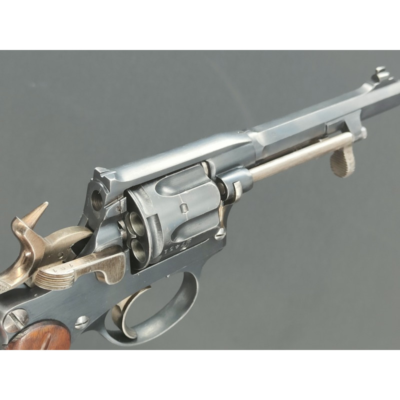 Handguns REVOLVER 1882 SUISSE CALIBRE 7,5MM Waffenfabrik Bern - Suisse XIXè {PRODUCT_REFERENCE} - 9