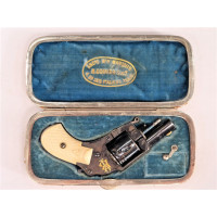 Armes de Poing LUXE PUPPY REVOLVER 22 COURT par POIRIER à PARIS Bd des Italiens - France XIXè {PRODUCT_REFERENCE} - 2