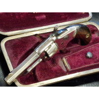 Armes de Poing REVOLVER WESSON & HARRINGTON 1871 N°2 Calibre 22RF en Coffret H. Fauré LEPAGE PARIS - USA XIXé {PRODUCT_REFERENCE