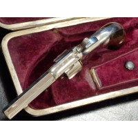 Armes de Poing REVOLVER WESSON & HARRINGTON 1871 N°2 Calibre 22RF en Coffret H. Fauré LEPAGE PARIS - USA XIXé {PRODUCT_REFERENCE