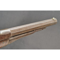 Armes de Poing REVOLVER REMINGTON OLD MODEL NAVY 1861 à PERCUSSION CALIBRE 36 PN de 1862 à 8000Ex - USA XIXè {PRODUCT_REFERENCE}