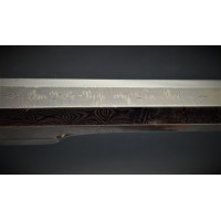 Armes de Poing PISTOLET D' OFFICIER à CARTOUCHE PAPIER  INVENTION   LEPAGE   ARQUEBUSIER DU ROI   -  France XIXè {PRODUCT_REFERE