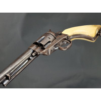 Armes de Poing REVOLVER COLT SAA ARMY SINGLE ACTION   ARMY MODEL SAA 1873   CAVALERIE BRITANNIQUE Calibre 455 de 1883 - USA XIXè