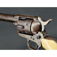 Armes de Poing REVOLVER COLT SAA ARMY SINGLE ACTION   ARMY MODEL SAA 1873   CAVALERIE BRITANNIQUE Calibre 455 de 1883 - USA XIXè