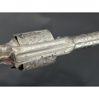 Armes de Poing REVOLVER de Luxe par  FAURE LEPAGE modèle 1872   Calibre 7mm Centrale  Monogramme Emile Colleta  -  FRANCE XIXè {