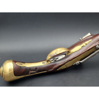 Archives  LONG PISTOLET A SILEX Modèle REGLEMENTAIRE 1743 -45 PIERRE GIRARD SAINT ETIENNE 1746 HUSSARD BRETONS 55cm - France Lou