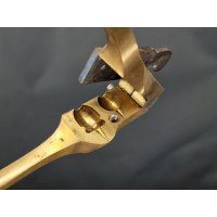 Armes de Poing REVOLVER DEANE ADAMS  Modèle 1851 DRAGOON  PIRLOT FRERES à Liège Calibre 50 - Belgique XIXè {PRODUCT_REFERENCE} -