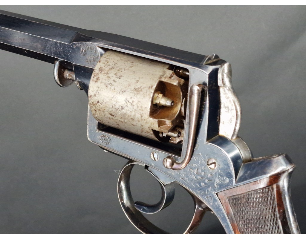 Handguns REVOLVER DEANE ADAMS  Modèle 1851 DRAGOON  par PIRLOT FRERES à Liège Calibre 50 - Belgique XIXè {PRODUCT_REFERENCE} - 2