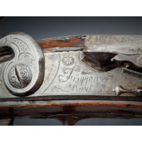 Armes de Poing PISTOLET A SILEX par FRAPPIER à PARIS ARQUEBUSIER 2e COMPAGNIE DES MOUSQUETAIRES du ROI  - France Louis XV {PRODU