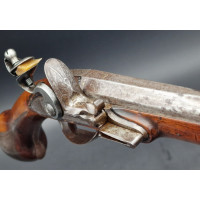 Archives  PISTOLET A SILEX par FRAPPIER à PARIS ARQUEBUSIER 2e COMPAGNIE DES MOUSQUETAIRES du ROI  - France Louis XV {PRODUCT_RE