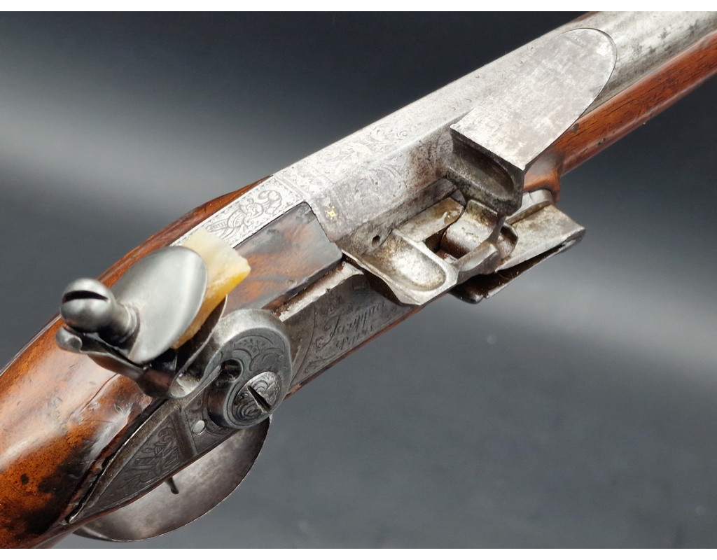 Handguns PISTOLET A SILEX par FRAPPIER à PARIS ARQUEBUSIER 2e COMPAGNIE DES MOUSQUETAIRES du ROI  - France Louis XV {PRODUCT_REF