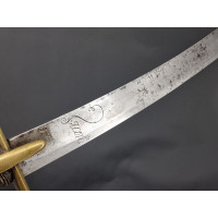Armes Blanches SABRE DES HUSSARDS  Modèle 1776 - An IV de 1793 à 1799 Troupe Cavalerie  -  France Révolution Premier Empire {PRO