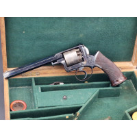 Armes de Poing REVOLVER OFFICIER DEANE ADAMS Modèle 1851 Auguste FRANCOTTE à Liège Calibre 44 - Belgique XIXè {PRODUCT_REFERENCE