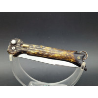 Couteaux Anciens & Divers COUTEAU  AUTOMATIQUE INOX   DOURIS CHASTEL "SMASH"  IMITATION CORNE années 1960's  - France XXè {PRODU
