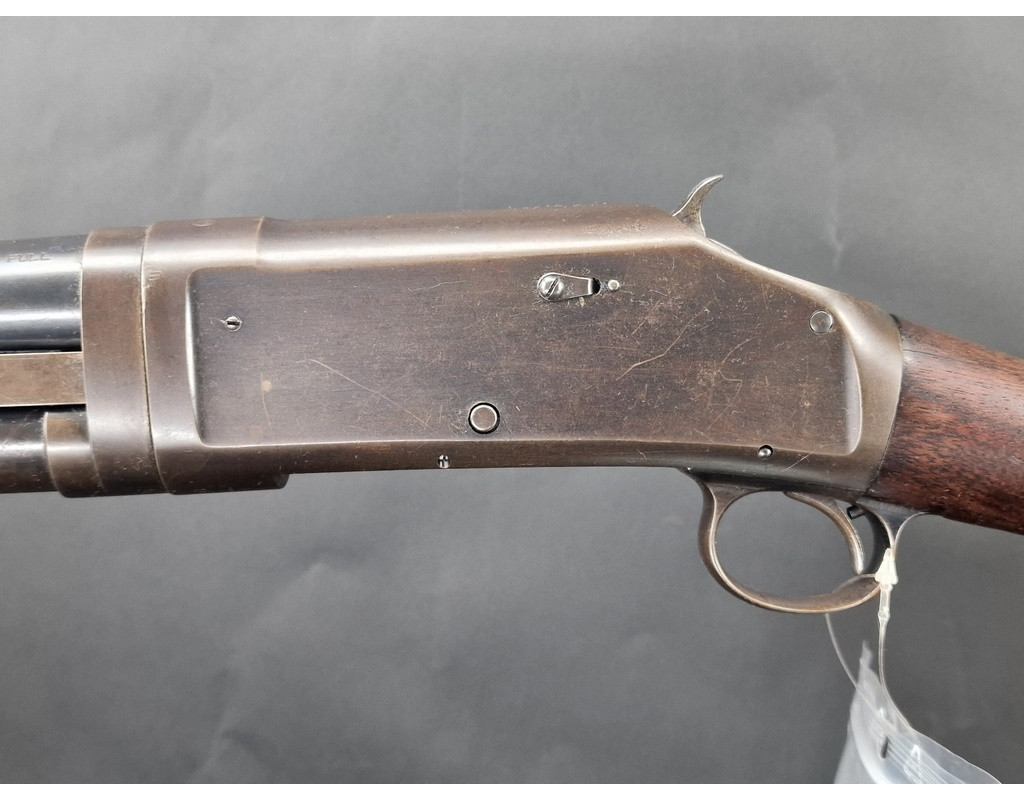 Armes Longues WINCHESTER 1897  FUSIL de CHASSE à POMPE   TAKEDOWN SHOTGUN   Calibre 12/70  de 1915  -  USA 19è {PRODUCT_REFERENC