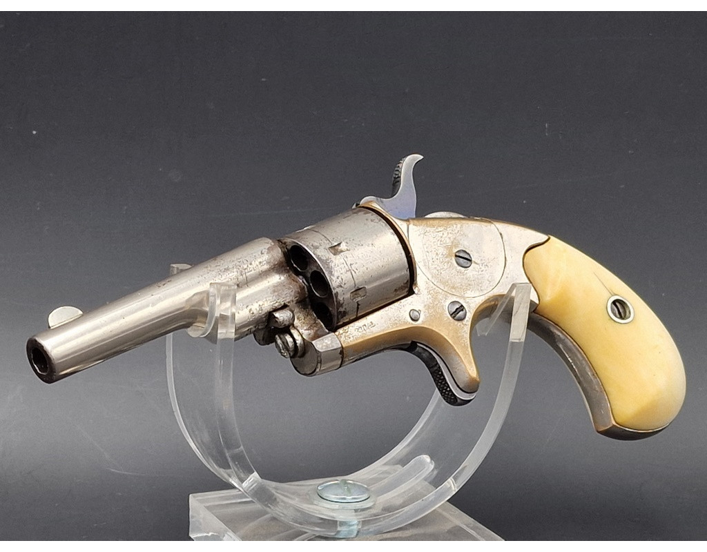 Handguns REVOLVER COLT  OPEN TOP  CALIBRE 22 RF {PRODUCT_REFERENCE} - 1