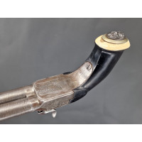 Armes de Poing PAIRE de PISTOLETS à COFFRE & BALLES FORCEES  en COFFRET  ACCESSOIRES & DAGUE vers 1850  -  BELGIQUE XIXè {PRODUC