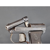 Armes Catégorie B Pistolet SEMI AUTO MANUFRANCE LE FRANCAIS CALIBLRE 6.35 CANON BASCULANT {PRODUCT_REFERENCE} - 6
