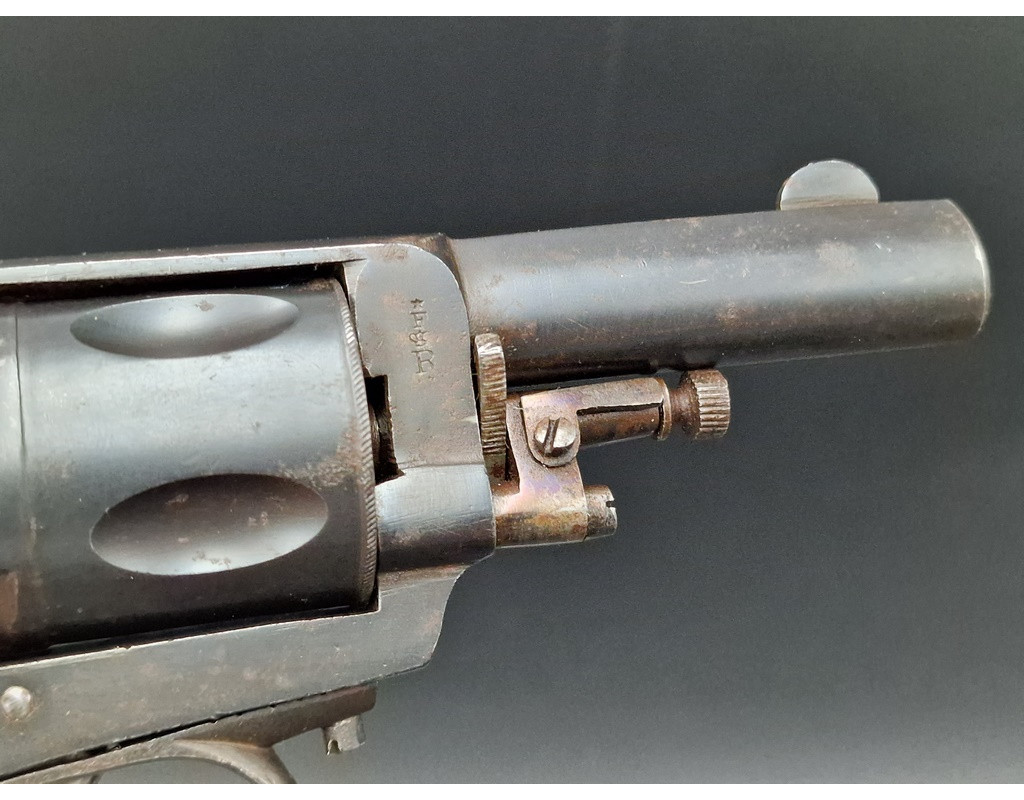 Armes de Poing LERUITE-SMEETS Clémentine à Liège REVOLVER BULLDOG CALIBRE 8 mm 1892  de 1892  SA.DA à PONTET   -  Belgique XIXè 