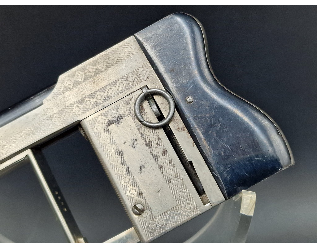 Handguns PISTOLET LE MERVEILLEUX de Jacques ROUCHOUSE Calibre 8 mm  PALM PISTOL SQUEZZER -  FRANCE XIXè {PRODUCT_REFERENCE} - 2