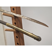 Armes Blanches SABRE OFFICIER DES TROUPES A CHEVAL CONSULAT DIRECTOIRE MANUFACTURE NATIONALE DU KLINGENTHAL 1800-1804 FRANCE 1er