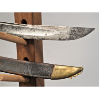 Armes Blanches FORT SABRE D' OFFICIER SUPERIEUR REVOLUTIONNAIRE A L' EFFIGIE DE LAFAYETTE  -  FRANCE Révolution {PRODUCT_REFEREN