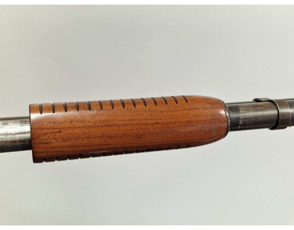 Armes Longues WINCHESTER 1897 TARDIF   FUSIL de CHASSE à POMPE   TAKEDOWN SHOTGUN   Calibre 12/70  de 1955  -  USA 19è {PRODUCT_