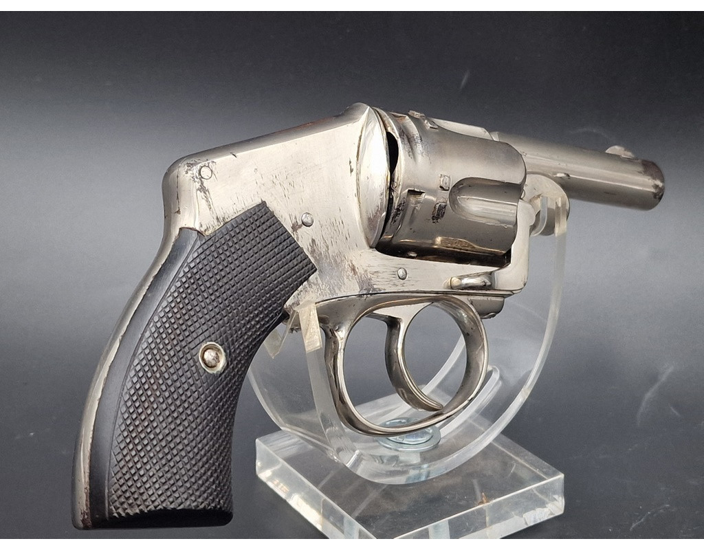 Handguns REVOLVER Brevet GALAND par la Manufacture Françaises d'Armes de Saint Etienne calibre 8mm 92 - France XIXè {PRODUCT_REF