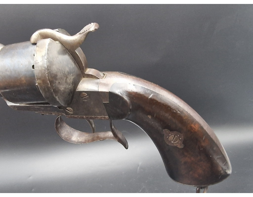 Armes de Poing REVOLVER LEFAUCHEUX Modèle 1854 Civil Calibre 12mm à Broche - France second Empire {PRODUCT_REFERENCE} - 9